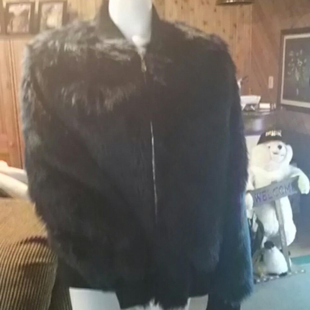 Faux fur short jacket